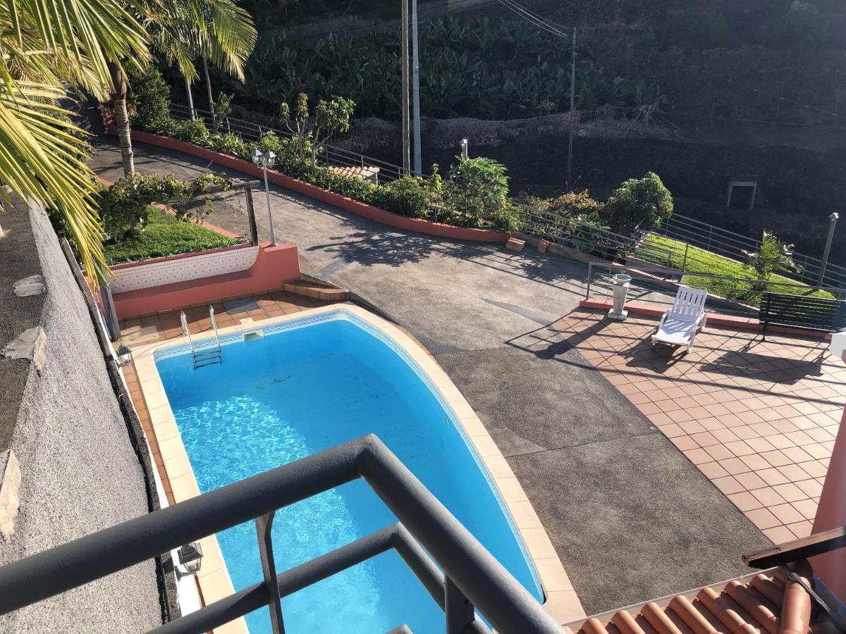 2 Bedrooms Apartement With Sea View Private Pool And Enclosed Garden At Lombo Do Doutor 1 Km Away From The Beach Calheta  Exterior photo